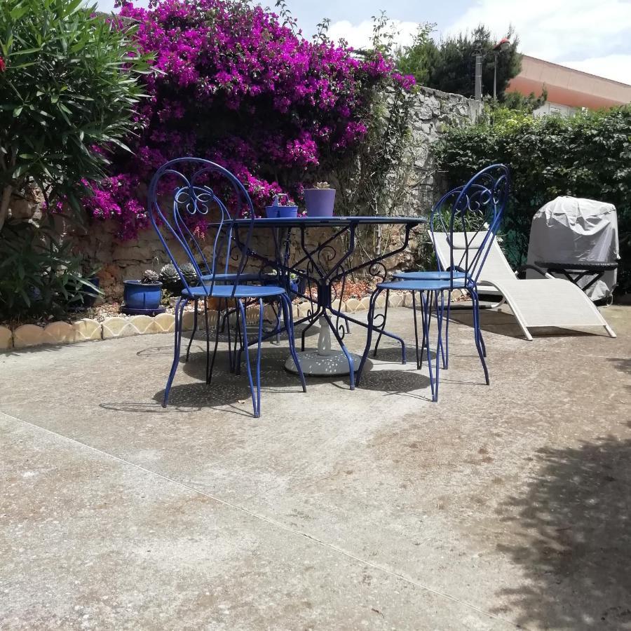 Studio En Rez De Jardin Narbonne Apartment Exterior photo